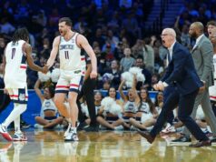 Dan Hurley, da UConn, dá um aviso claro sobre Alex Karaban Alex Karaban, Dan Hurley