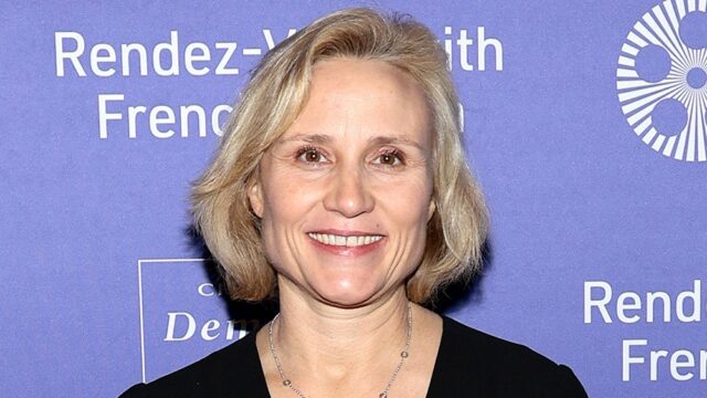 Daniela Elstner, diretora administrativa da Unifrance, apresenta queixa policial contra o cantor e ator Patrick Bruel por tentativa de estupro e agressão sexual
