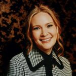 Datas de lançamento dos próximos 2 livros 'ACOTAR' reveladas por Sarah J. Maas