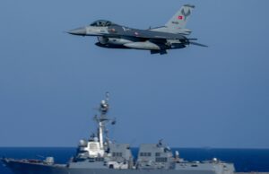 Irã nega ter disparado míssil contra Turkiye após interceptação da OTAN Defesas da OTAN destroem míssil disparado do Irã sobre o Mediterrâneo: Turkiye