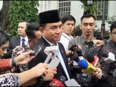 Delpedro e outros são absolvidos, o Ministro Coordenador Yusril garante que é definitivo Delpedro e outros são absolvidos, o Ministro Coordenador Yusril garante que é definitivo