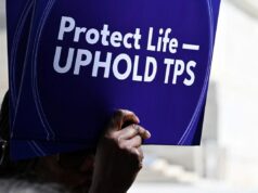 Democratas querem dar Green Cards aos titulares de TPS Democratas querem dar Green Cards aos titulares de TPS