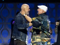 Dentro da noite, Jo Koy e Fluffy fizeram história da comédia no SoFi Stadium Dentro da noite, Jo Koy e Fluffy fizeram história da comédia no SoFi Stadium