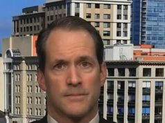 Dep. Himes: Kent ‘joga em’ ‘tropos anti-semitas’, mas ‘tenho que segurá-lo’ por renunciar por princípio Dep. Himes: Kent 'joga em' 'tropos anti-semitas', mas 'tenho que segurá-lo' por renunciar por princípio