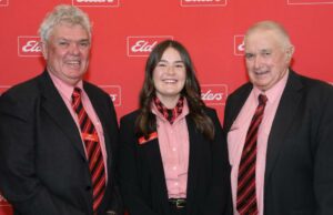 Depois de mais de 50 anos na indústria da lã, Russell já viu de tudo Depois de mais de 50 anos na indústria da lã, Russell já viu de tudo