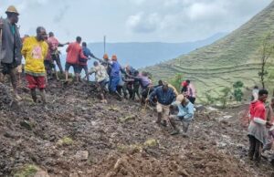 Deslizamentos de terra na Etiópia deixam pelo menos 50 mortos e dezenas de desaparecidos Ícone de conversão de texto em fala