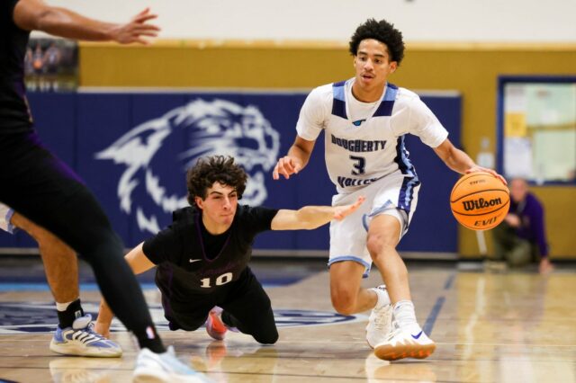 Desta vez, Dougherty Valley vence Clayton Valley e avança para as semifinais do NorCal
