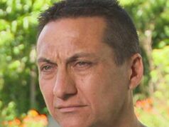 Dezi Freeman morto a tiros após seis meses foragido Dezi Freeman morto a tiros após seis meses foragido