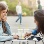 Dia da Saúde Mental Juvenil: O discurso sobre a proibição das redes sociais para crianças está correto?