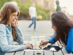 Dia da Saúde Mental Juvenil: O discurso sobre a proibição das redes sociais para crianças está correto? Dia da Saúde Mental Juvenil: O discurso sobre a proibição das redes sociais para crianças está correto?