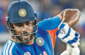 Dilip Vengsarkar impressionado com o desempenho de Sanju Samson Dilip Vengsarkar impressionado com o desempenho de Sanju Samson