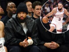 Dillon Brooks, do Suns, é preso por dirigir embriagado enquanto reabilitava mão fraturada O atacante ferido do Phoenix Suns, Dillon Brooks (esquerda), e o guard Devin Booker (direita) no banco.