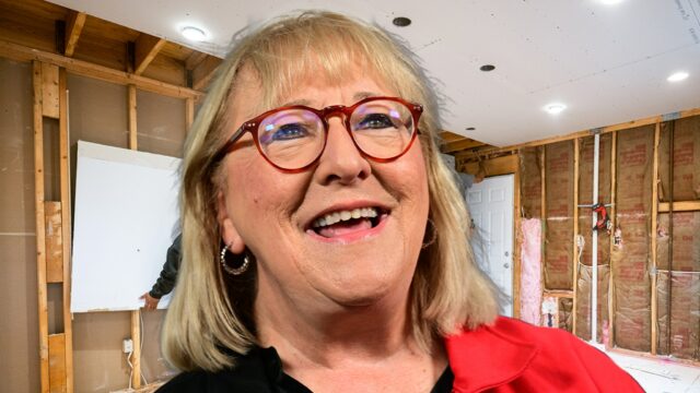 donna kelce remodelando casa getty 1