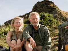 Drama de Gillian Anderson e Jason Isaacs ‘The Salt Path’ lança primeiro trailer e estreia na América do Norte com Rialto (EXCLUSIVO) Drama de Gillian Anderson e Jason Isaacs 'The Salt Path' lança primeiro trailer e estreia na América do Norte com Rialto (EXCLUSIVO)