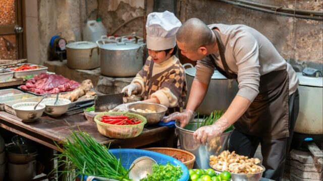 Drama familiar vietnamita 'Scent of Pho' estreia no cinema internacional Drama familiar vietnamita 'Scent of Pho' estreia no cinema internacional com 3.388 filmes e revela trailer (EXCLUSIVO)