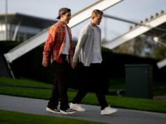 ‘É um problema real’: Gary Neville envia aviso do Man Utd à Ineos sobre dois jogadores favoritos dos fãs 'É um problema real': Gary Neville envia aviso do Man Utd à Ineos sobre dois jogadores favoritos dos fãs