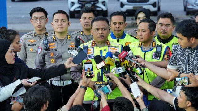 ETLE Drone Pantau Km 29 Tol Japek, Tindak Kendaraan Sumbu ETLE Drone Pantau Km 29 Tol Japek, Tindak Kendaraan Sumbu 3 e Langgar Aturan