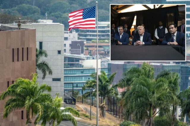 EUA reabrem embaixada em Caracas, citando progresso após extração de A bandeira dos EUA tremula na embaixada dos EUA em Caracas em 14 de março de 2026, dez dias após a restauração das relações diplomáticas após a captura do líder deposto Nicolás Maduro num ataque militar dos EUA.