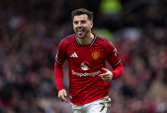 'Ele é um jogador importante': Michael Carrick compartilha atualizações sobre lesões do 'fantástico' ás do Man Utd para a partida do Aston Villa
