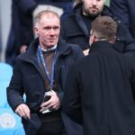 'Ele está desenterrando-o': Gary Lineker reage depois de ver as críticas do ícone do Man Utd a Michael Carrick após a derrota para o Newcastle