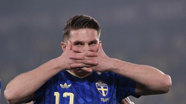 Eliminatórias da Copa do Mundo FIFA 2026: o hat-trick de Gyokere ajuda a Suécia a vencer a Ucrânia; Turquia ultrapassa a Roménia
