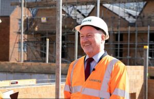 ‘Elizabethtown’ e ‘Attleetown’ estão entre as sete novas cidades que estão sendo construídas sob planos trabalhistas – alguma delas está surgindo perto de VOCÊ? O secretário de Habitação, Steve Reed, disse que os bairros terão ruas principais vibrantes e espaços verdes