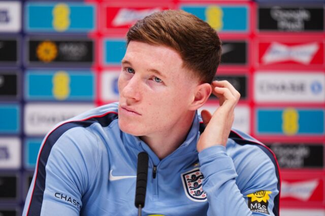 Elliot Anderson responde aos links de transferência do Man Utd, sua resposta mostra um cronograma claro para Ineos
