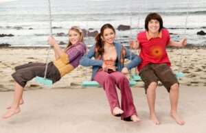 Emily Osment não pôde comparecer à estreia do 20º aniversário de ‘Hannah Montana’ devido às filmagens da sitcom da CBS; Mitchel Musso também foi ignorado enquanto Duo envia lembranças aos fãs Emily Osment não pôde comparecer à estreia do 20º aniversário de 'Hannah Montana' devido às filmagens da sitcom da CBS; Mitchel Musso também foi ignorado enquanto Duo envia lembranças aos fãs