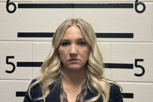 Enfermeira maluca fez sexo com paciente – depois o acusou Melissa Knutson