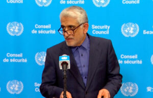 Enviado do Irã diz que Teerã manterá Estreito de Ormuz aberto Enviado do Irã diz que Teerã manterá Estreito de Ormuz aberto