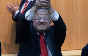 ‘Escalada perigosa’: o mundo reage à aprovação de lei de pena de morte por Israel 'Escalada perigosa': o mundo reage à aprovação de lei de pena de morte por Israel