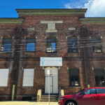 Galhos de árvores da Escola Secundária St.