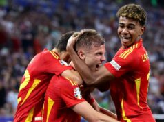 Espanha enfrentará o Peru no amistoso final da Copa do Mundo da FIFA no México Espanha enfrentará o Peru no amistoso final da Copa do Mundo da FIFA no México