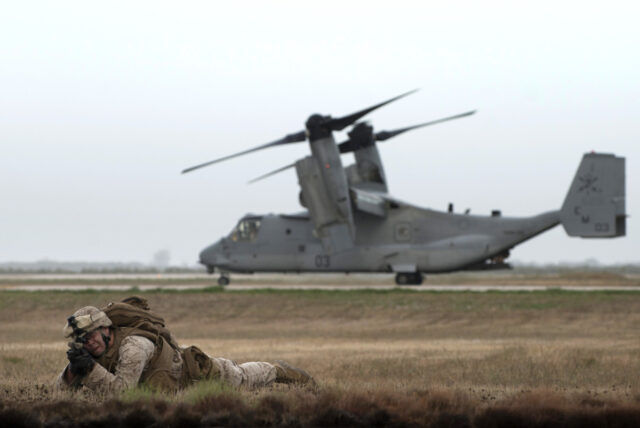 Espanha fecha espaço aéreo para militares dos EUA: relatório
