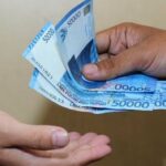 Especialista Financeiro: Não fique livre de dívidas, mas fique sem dinheiro por causa do THR