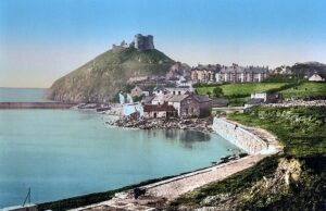 Esqueça a Cornualha, ESTES são os melhores lugares para comprar um refúgio à beira-mar: guia definitivo para paraísos costeiros pouco conhecidos e emergentes (sem o enorme prêmio) Criccieth é descrito como 'uma espécie de joia escondida na península de Llyn'