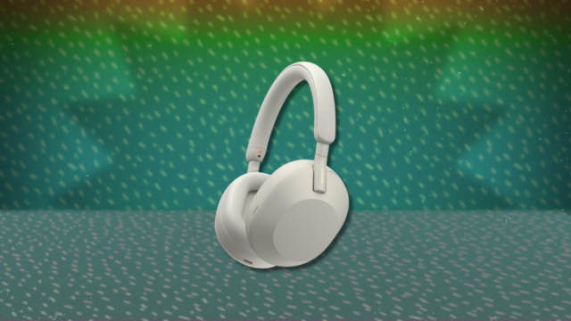 Esses fones de ouvido com cancelamento de ruído da Sony Esses fones de ouvido com cancelamento de ruído da Sony estão com quase 25% de desconto agora