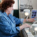 Esses robôs de IA estão morando com nova-iorquinos idosos e solitários – e fazendo-lhes companhia de graça