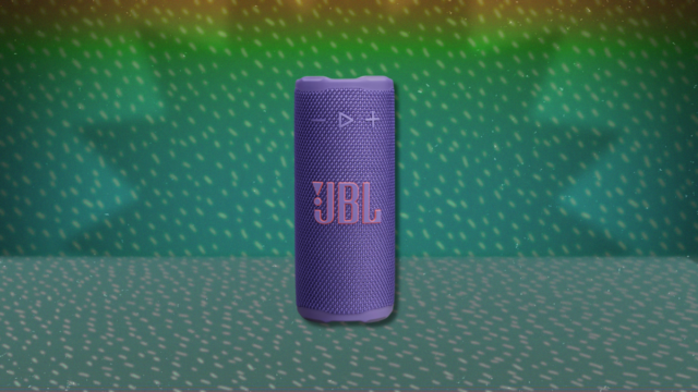 Este alto-falante Bluetooth JBL pronto para uso externo está com mais de 20% de desconto agora
