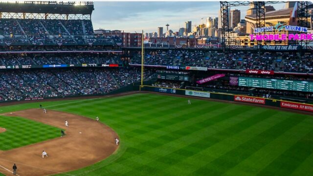 Logotipo da T-Mobile em fundo branco