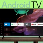 Um smartphone com um launcher personalizado e algumas formas geométricas ao redor.