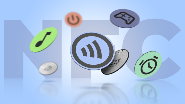 Close da tela de um smartphone exibindo o painel Configurações rápidas do Android, com o logotipo do Android visível na parte inferior