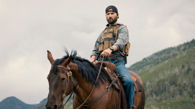 Estrela de 'Marshals' Logan Marshall-Green sobre a tensa irmandade de seu personagem com Kayce e a coreografia de sobrevivência de luta extrema conhecida como 'Pain Train'
