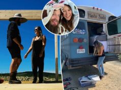 Eu construí minhas próprias casas minúsculas para meus filhos adolescentes – não poderíamos estar mais felizes Eu construí minhas próprias casas minúsculas para meus filhos adolescentes - não poderíamos estar mais felizes