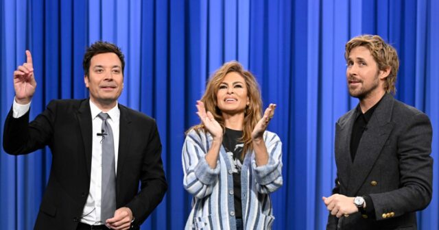 Eva Mendes faz rara aparição conjunta com o marido Ryan Gosling para serenata surpresa de aniversário
