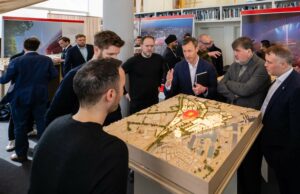 Exclusivo: Oito maneiras pelas quais o Man Utd poderia financiar o novo estádio, conforme revelado o plano de financiamento privado de £ 2 bilhões Exclusivo: Oito maneiras pelas quais o Man Utd poderia financiar o novo estádio, conforme revelado o plano de financiamento privado de £ 2 bilhões