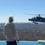 Kid Rock no Salão Oval com Donald Trump.