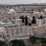 Explosão atinge Cidade Velha de Jerusalém após alerta de míssil do Irã