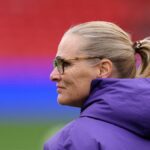 FIFA mandata treinadoras em suas competições femininas