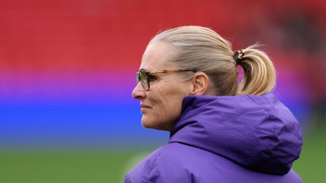 FIFA mandata treinadoras em suas competições femininas
